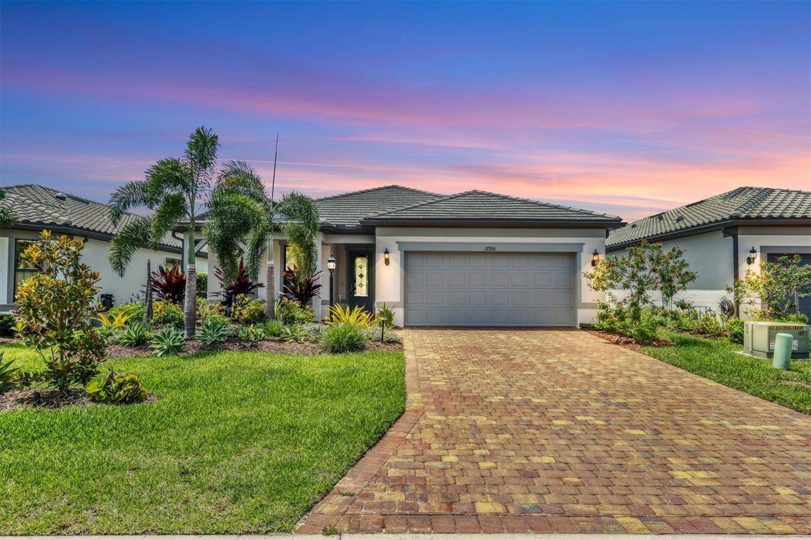 Bradenton, FL 34202,17910 WATERVILLE PL
