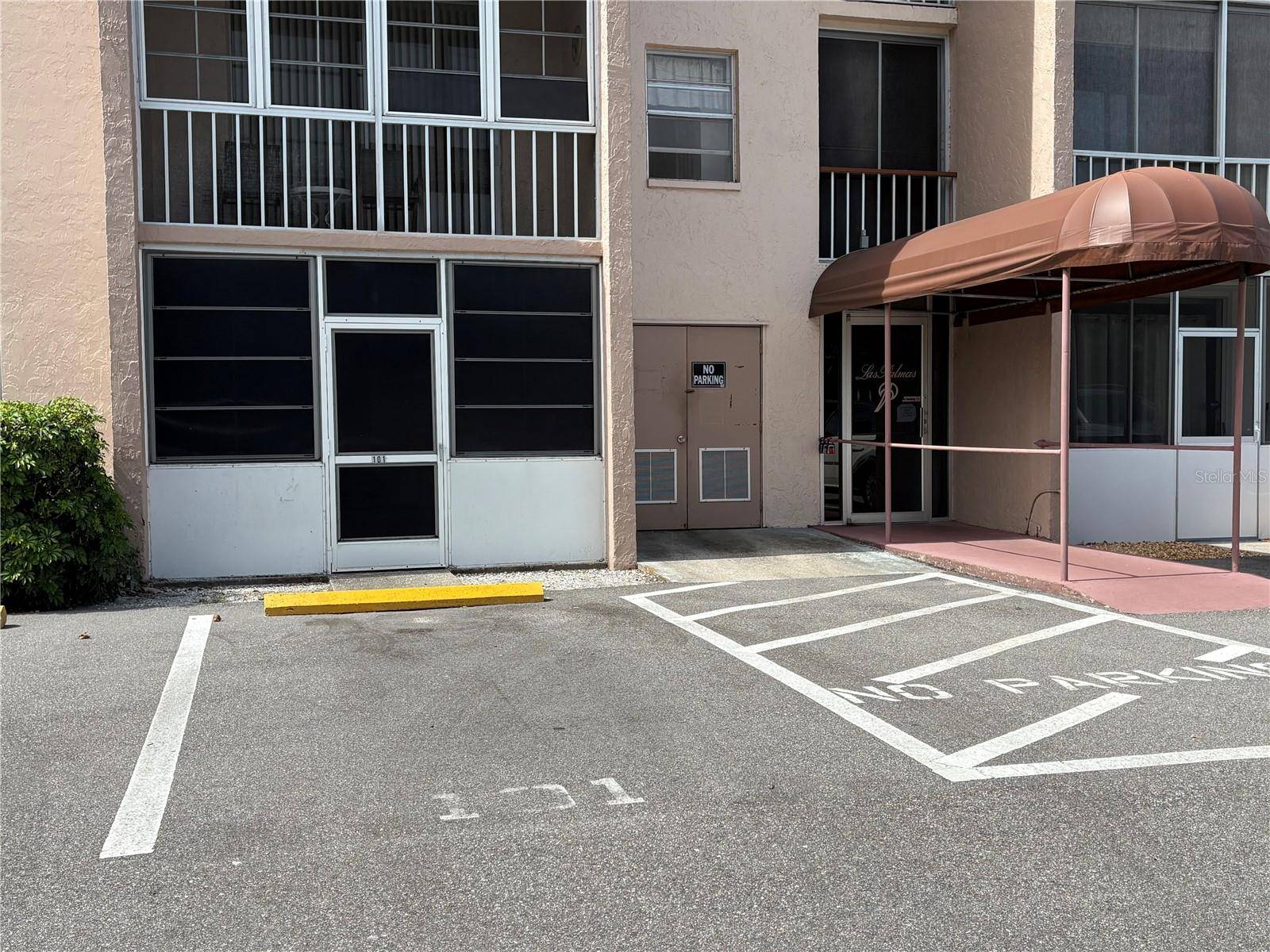 Venice, FL 34285,519 ALBEE FARM RD #101