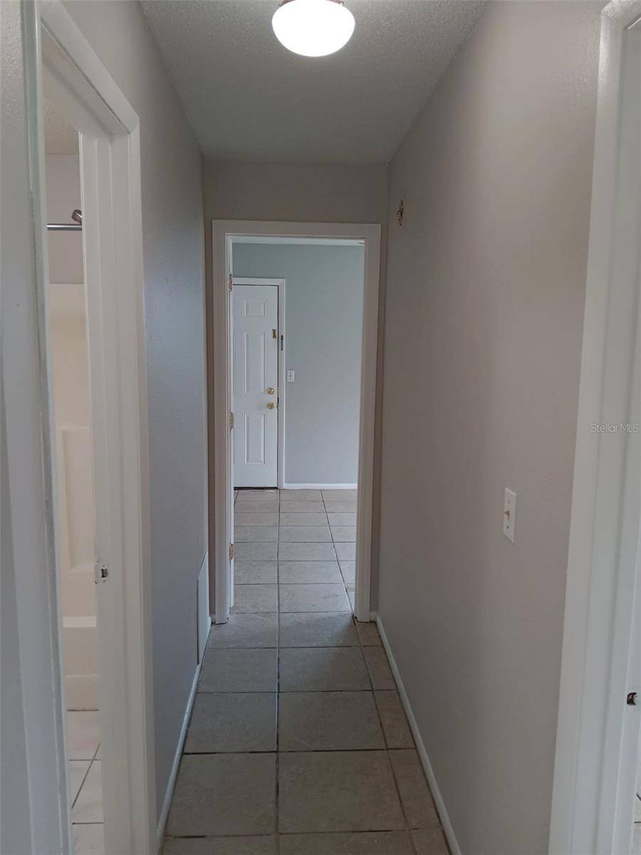 Sarasota, FL 34232,846 HAND AVE