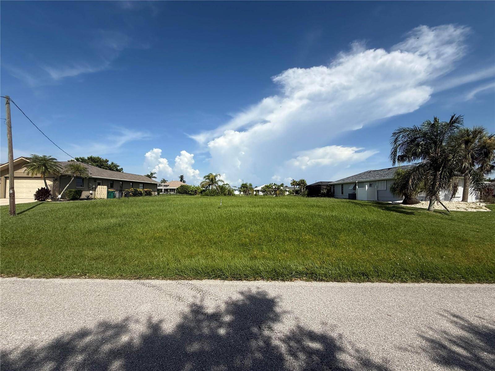 Rotonda West, FL 33947,11 BUNKER CIR