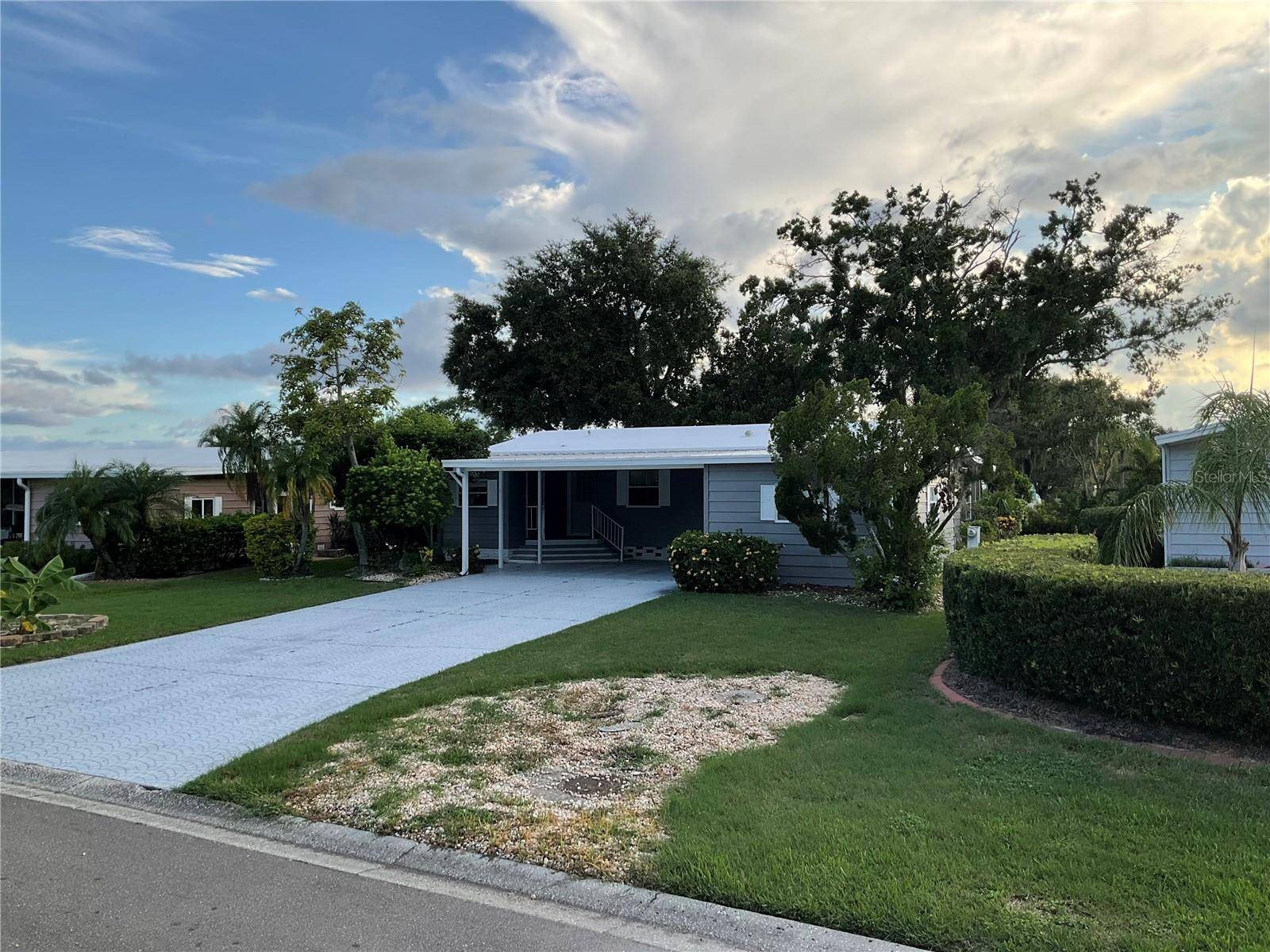 Palmetto, FL 34221,8505 MONARCH PL