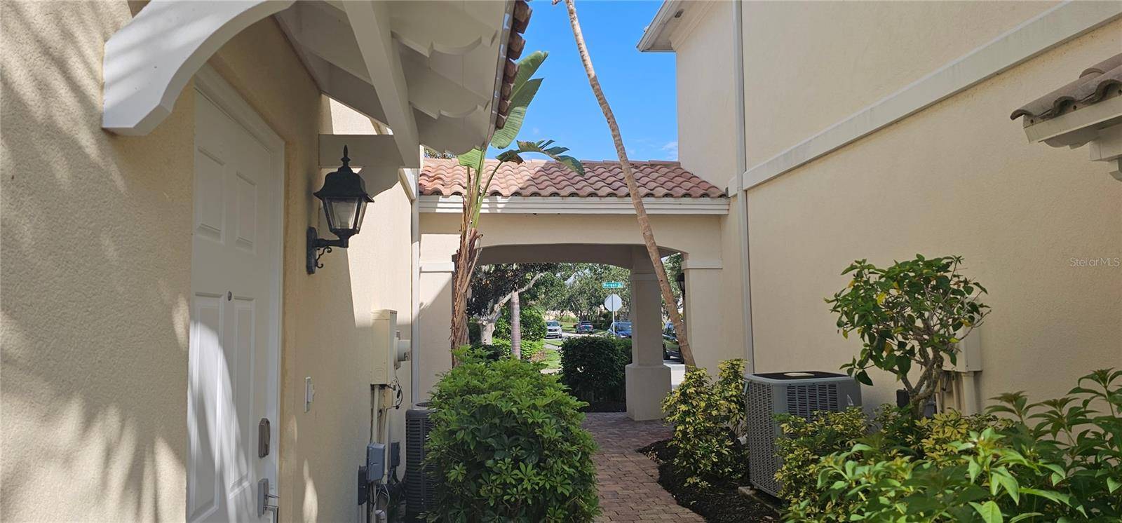 Sarasota, FL 34238,1801 BURGOS DR #1801