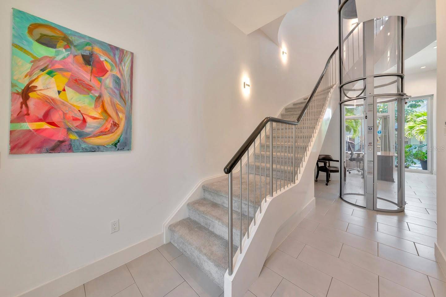 Sarasota, FL 34236,233 COSMOPOLITAN CT