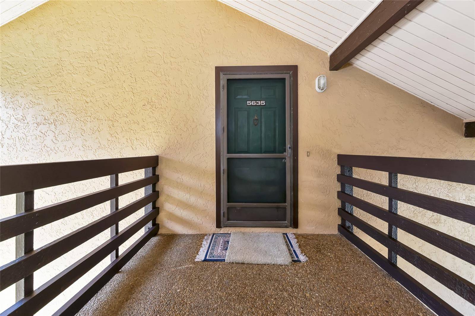 Sarasota, FL 34231,5635 ASHTON LAKE DR #4
