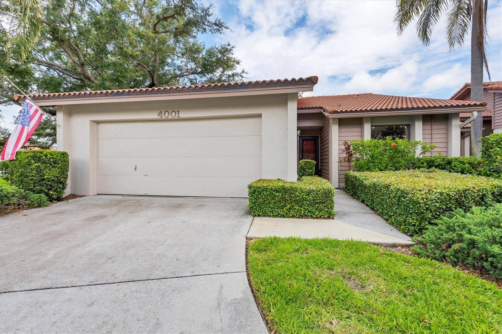 Sarasota, FL 34238,4001 WILSHIRE CIR E #72