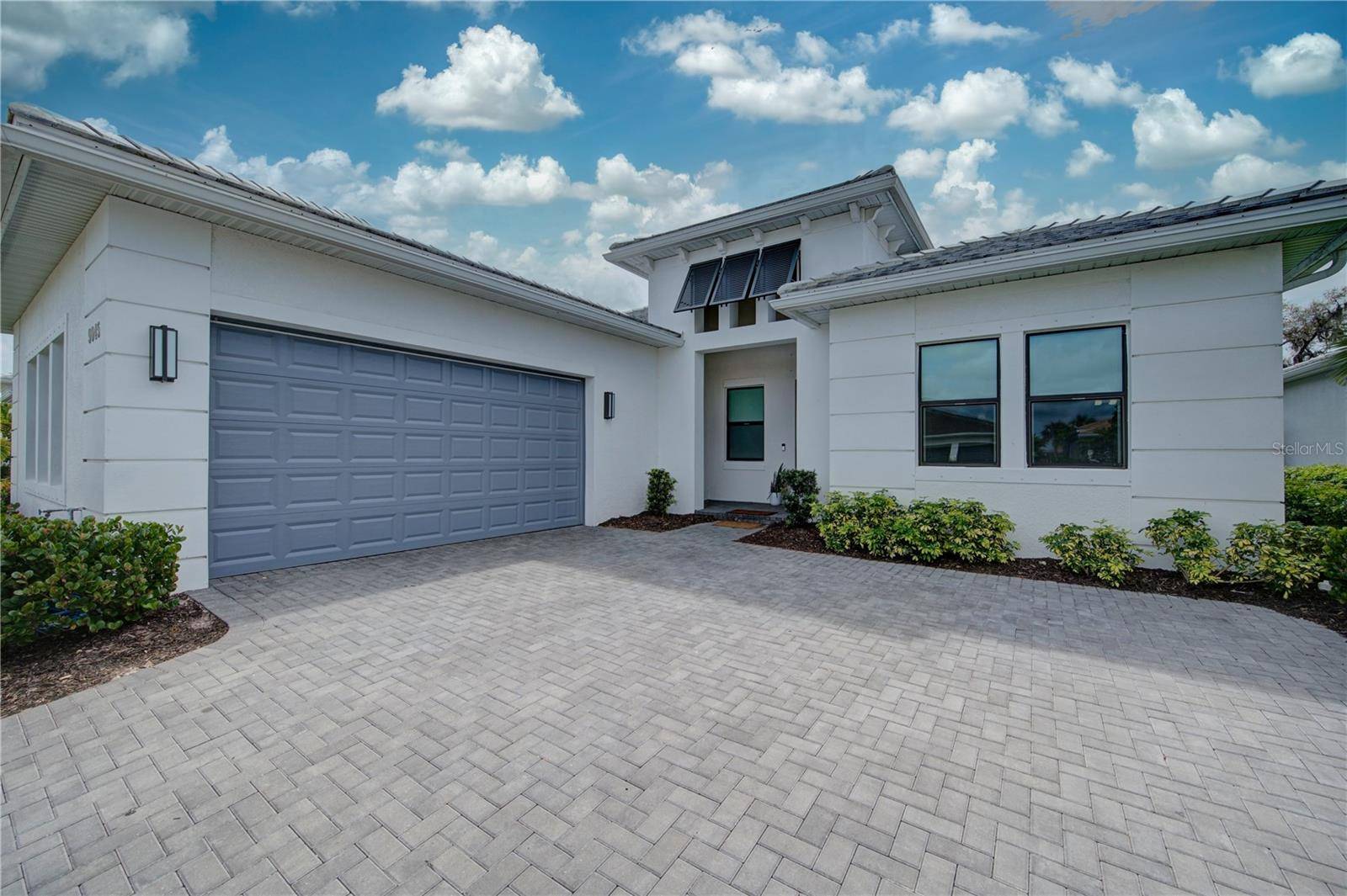 Sarasota, FL 34240,9045 BERNINI PL