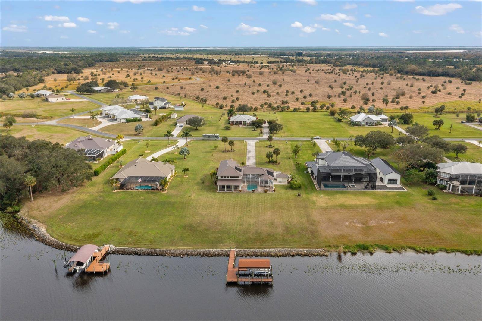 Fort Denaud, FL 33935,5276 RIVER BLOSSOM LN