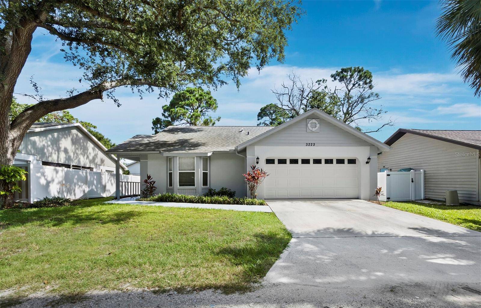 Sarasota, FL 34231,3223 JAMAICA ST