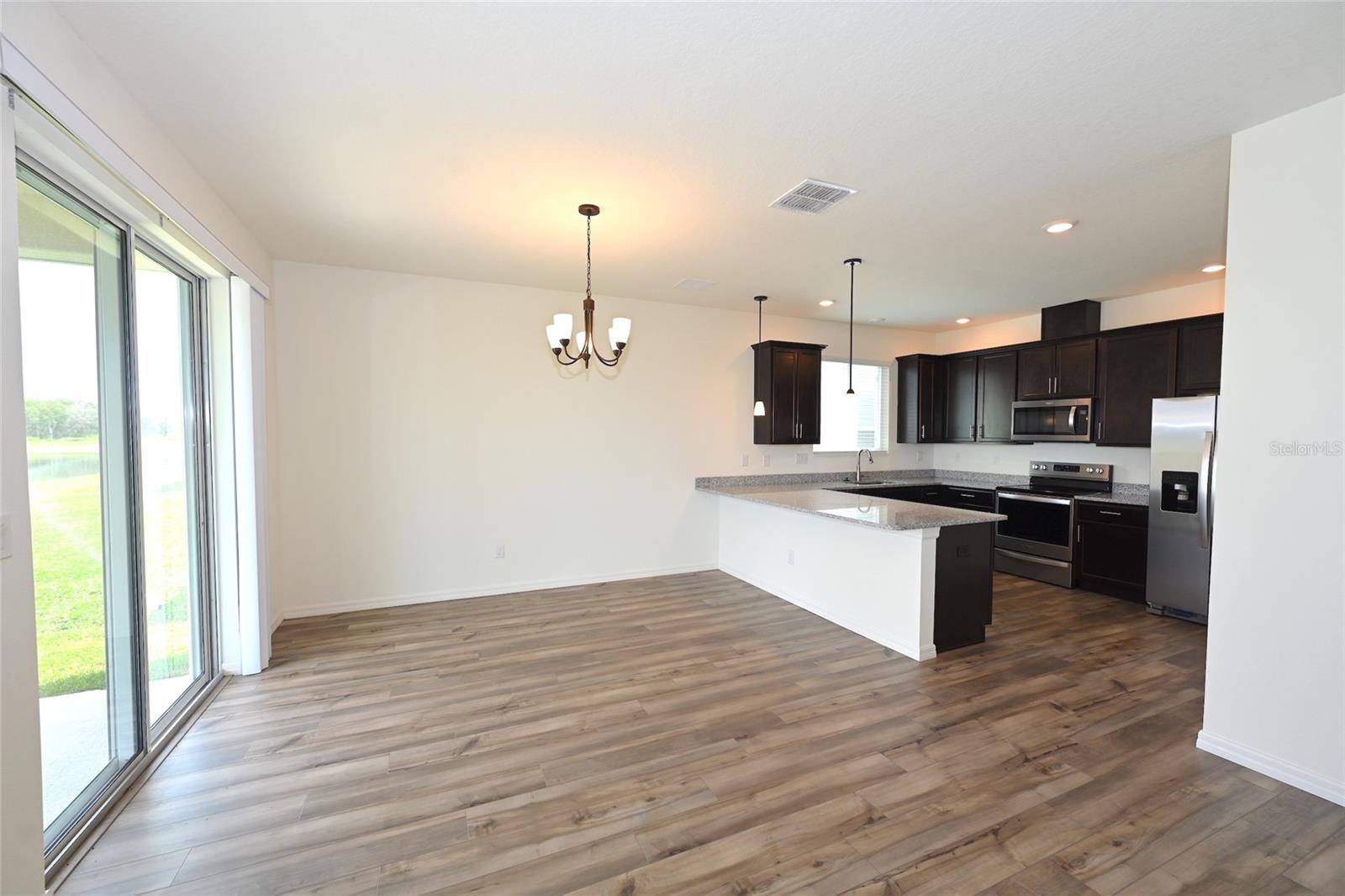 Parrish, FL 34219,9537 SANDY BLUFFS CIR