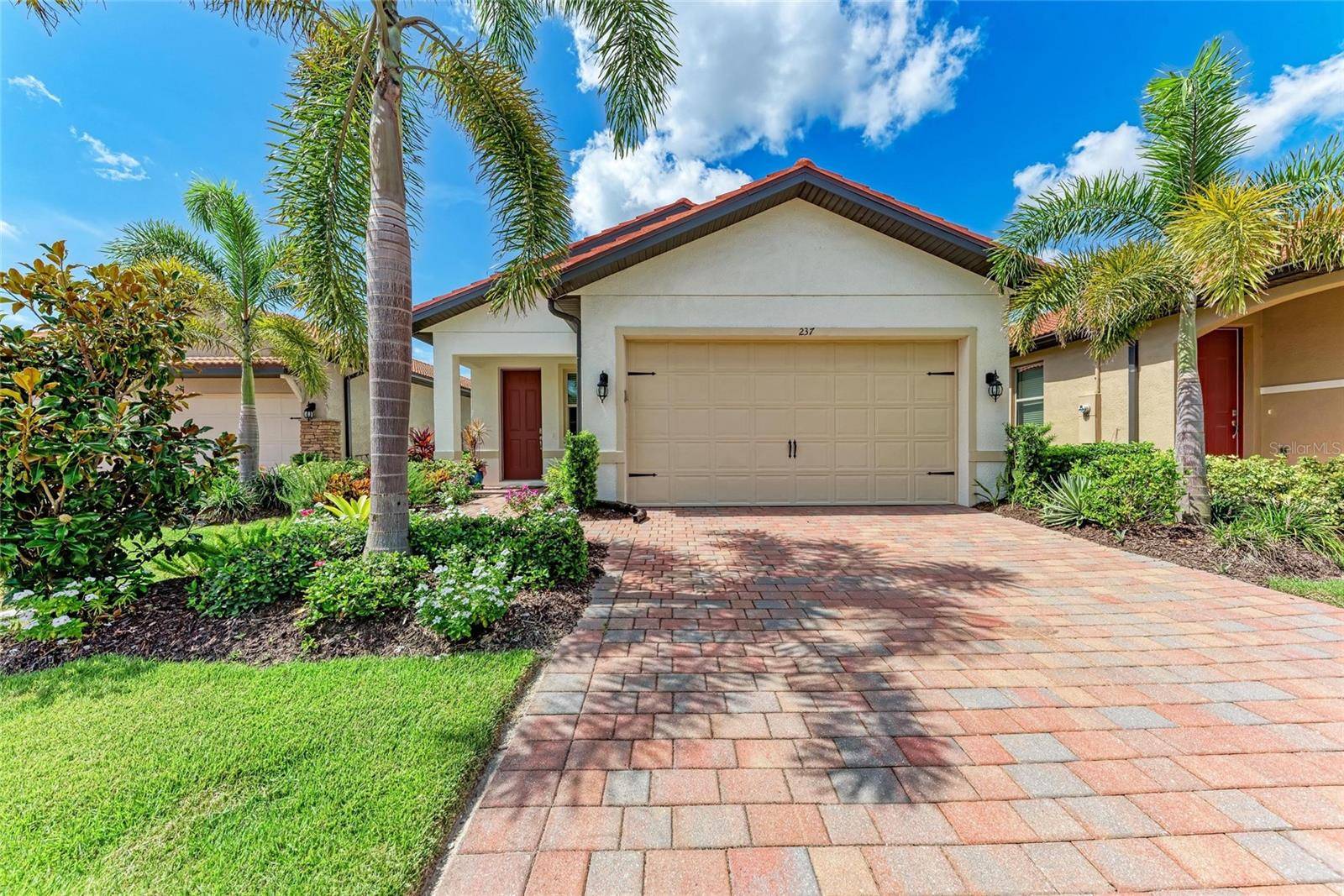 Nokomis, FL 34275,237 SOLIERA ST