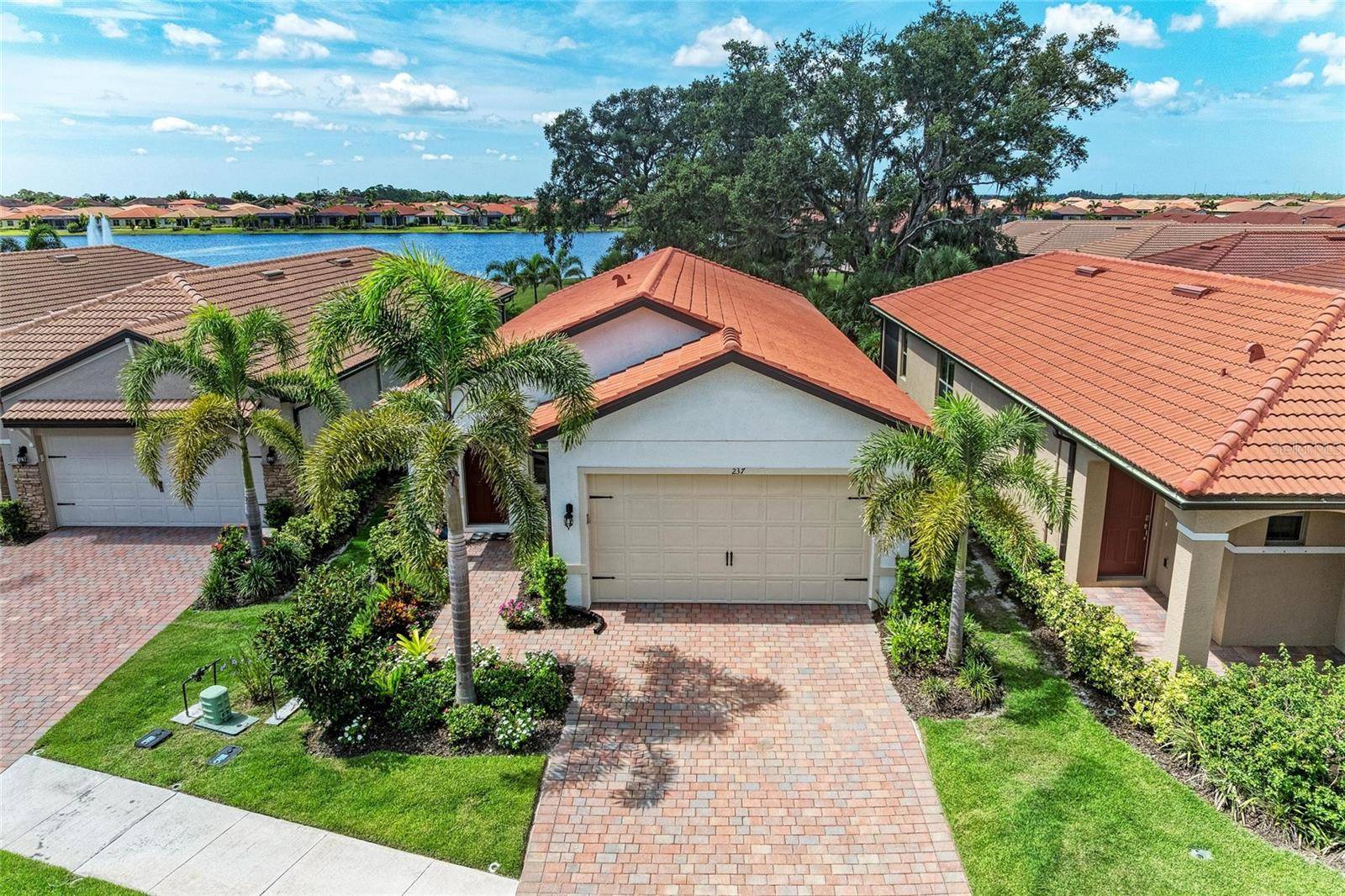 Nokomis, FL 34275,237 SOLIERA ST