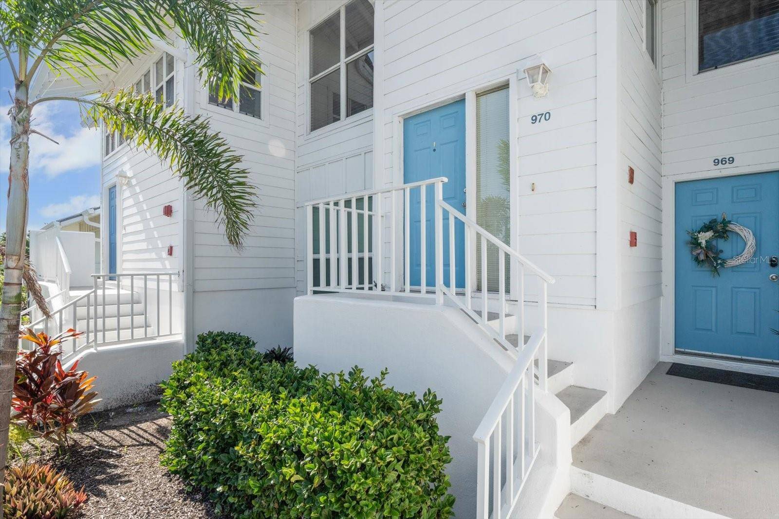 Bradenton, FL 34209,970 SANDPIPER CIR #970