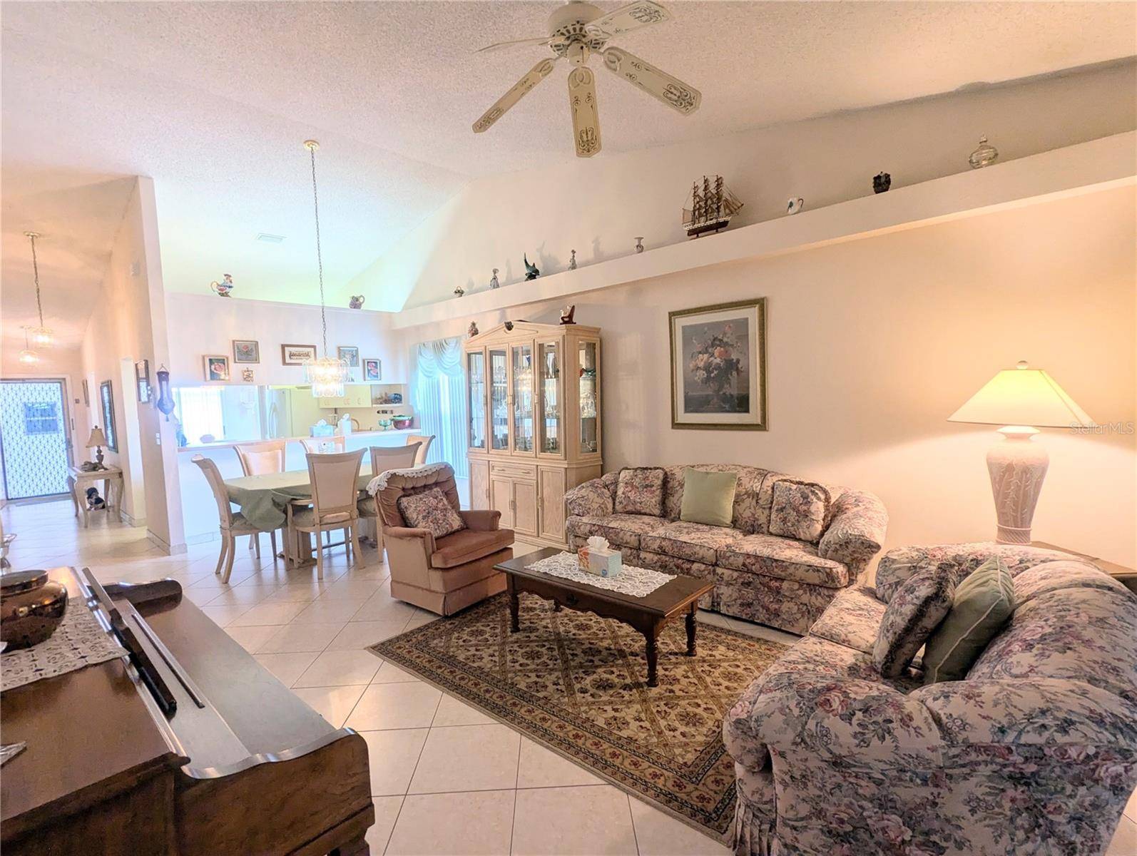Sarasota, FL 34233,4209 MARSEILLES AVE #3224
