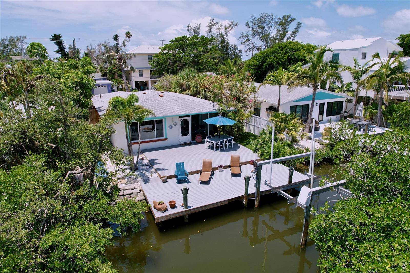 Anna Maria, FL 34216,706 JACARANDA RD