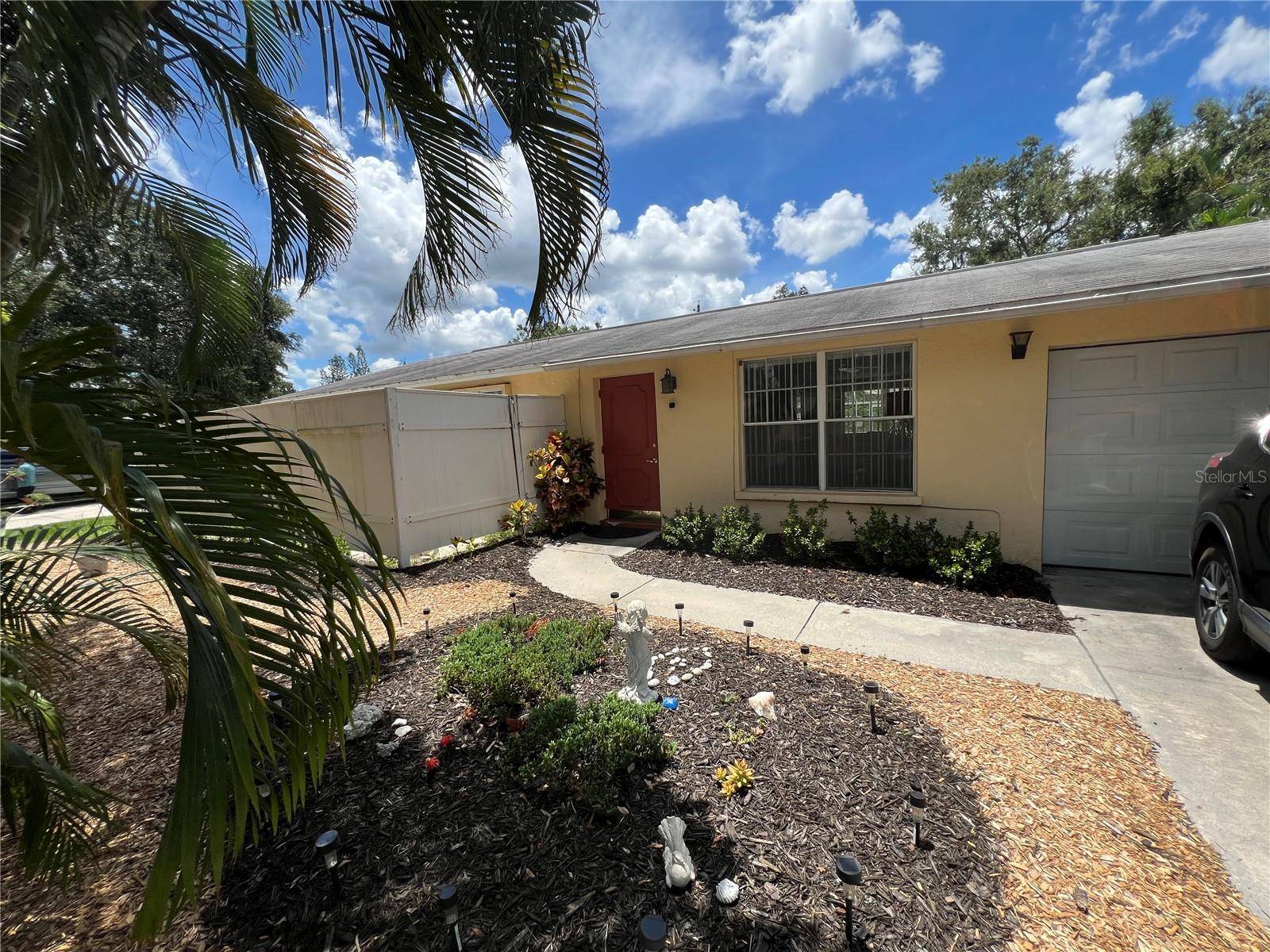 Sarasota, FL 34235,3255 VILLAGE LN #Westside