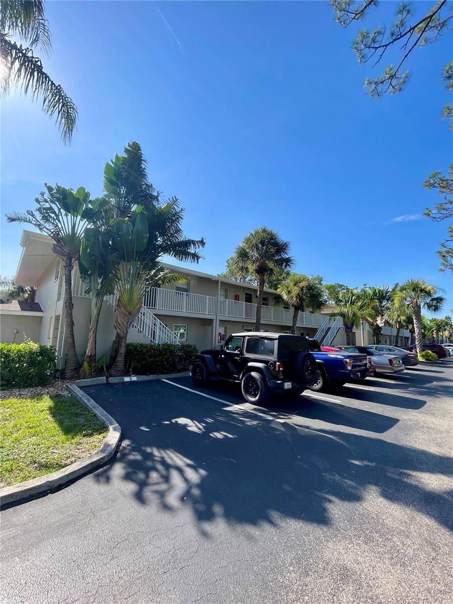 Sarasota, FL 34237,912 LA COSTA CIR #Unit 3