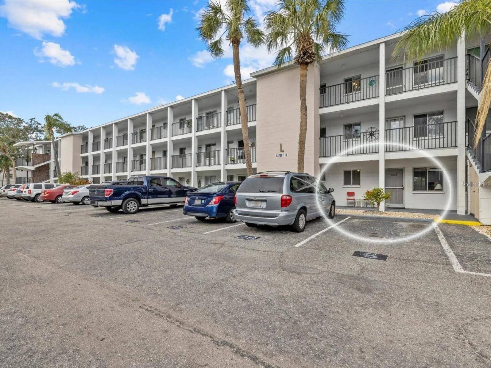 Bradenton, FL 34207,2047 CANAL DR #L-6