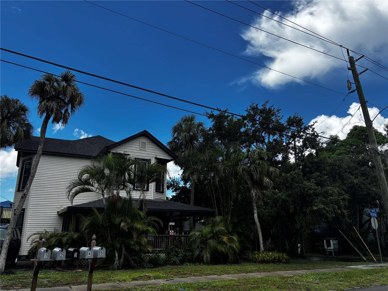 Palmetto, FL 34221,1117 4TH ST W