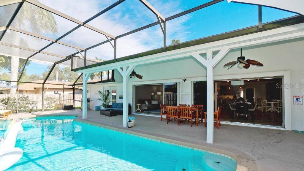 Bradenton, FL 34209,2208 79TH ST W