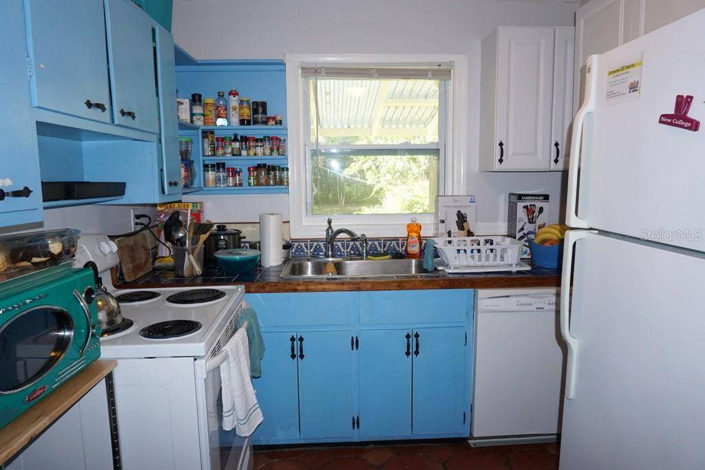 Sarasota, FL 34234,1225 46TH ST