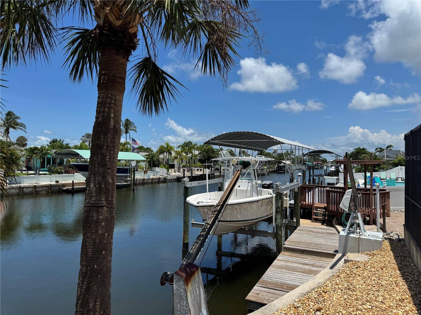 Bradenton, FL 34210,4216 ROYAL PALM DR