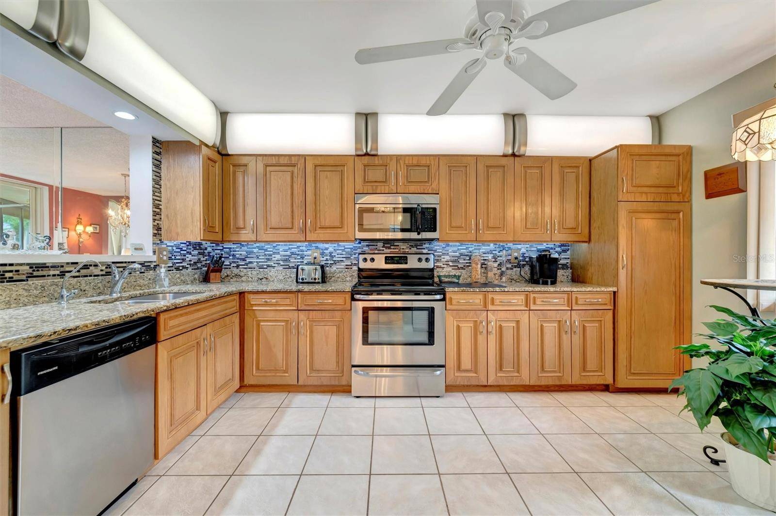Bradenton, FL 34210,6101 34TH ST W #24C