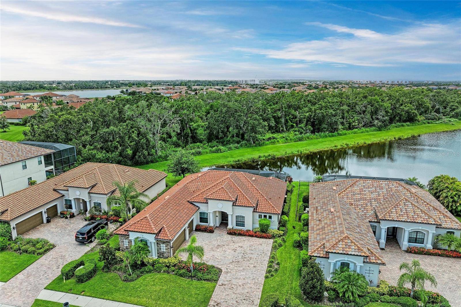 Bradenton, FL 34211,13819 SWIFTWATER WAY