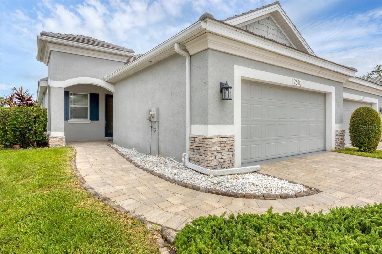 Sarasota, FL 34243,7510 REGISTRAR WAY