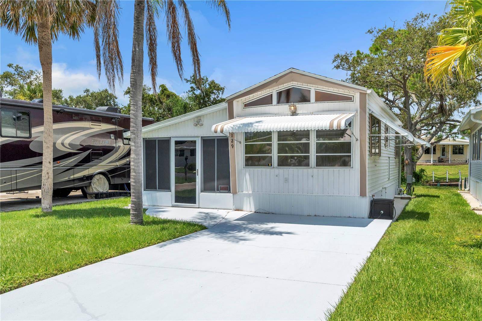 Nokomis, FL 34275,129 BROOKSHIRE DR