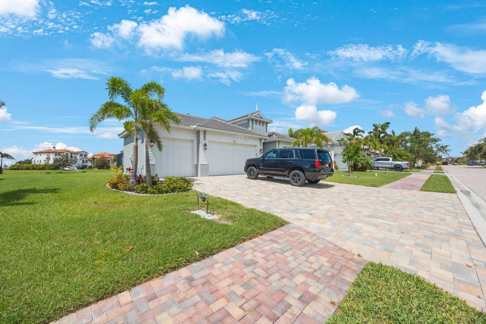 Bradenton, FL 34210,5504 TITLE ROW DR