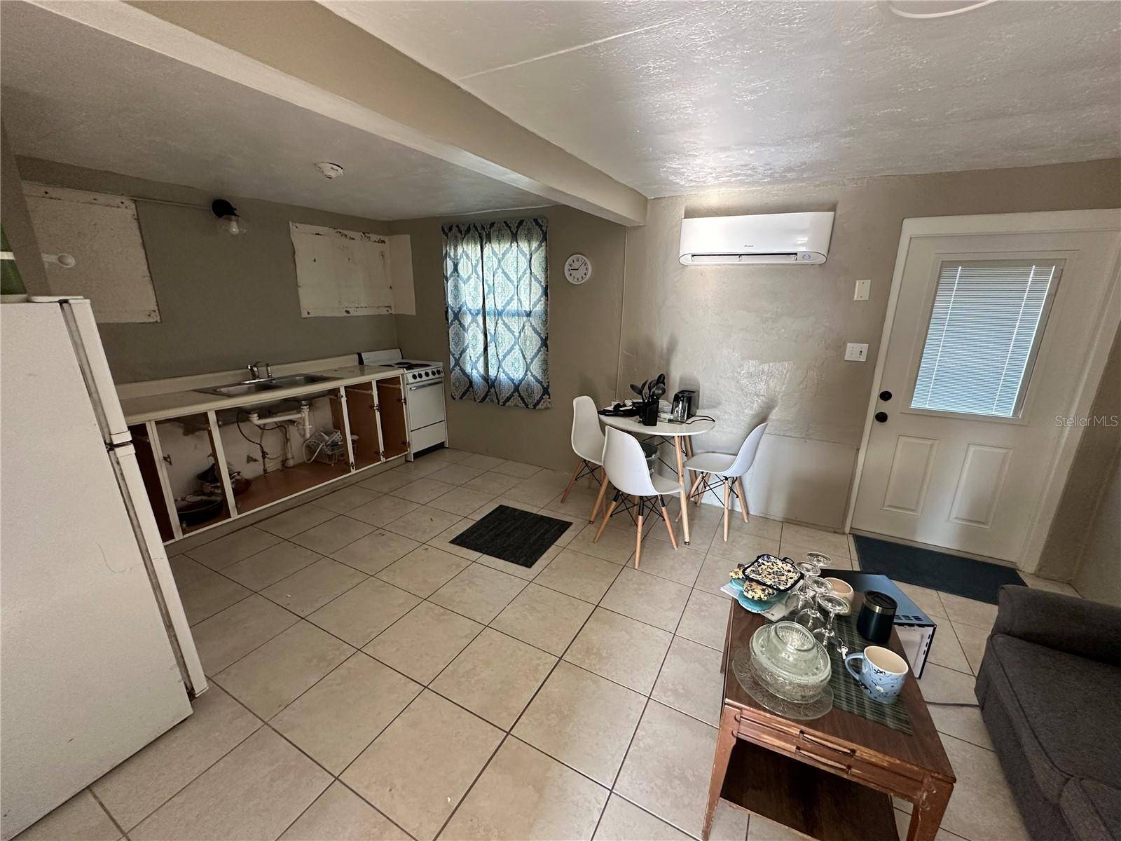 Sarasota, FL 34239,3412 CLARINDA ST #6