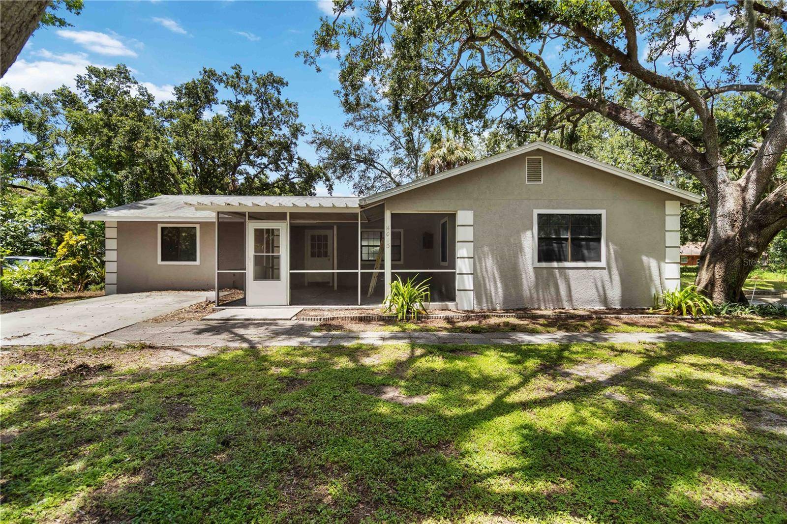 Sarasota, FL 34243,4013 75TH TER E