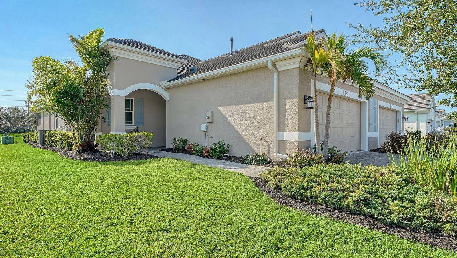 Sarasota, FL 34243,7668 REGISTRAR WAY