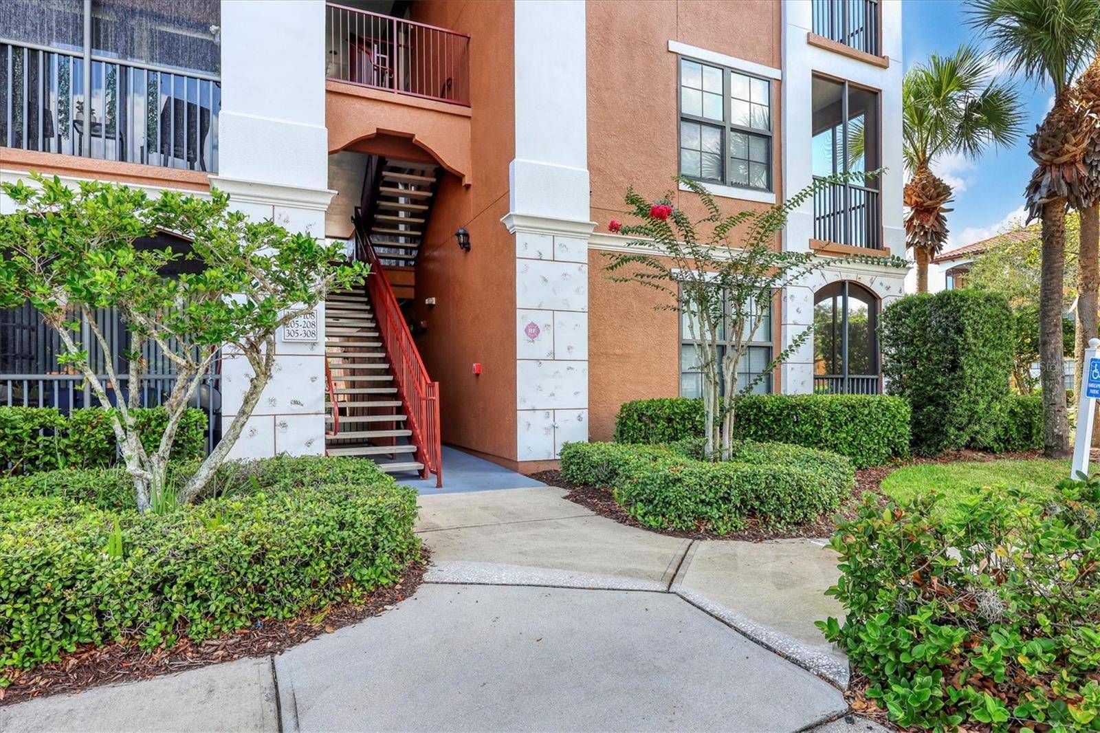 Sarasota, FL 34243,8387 38TH STREET CIR E #305