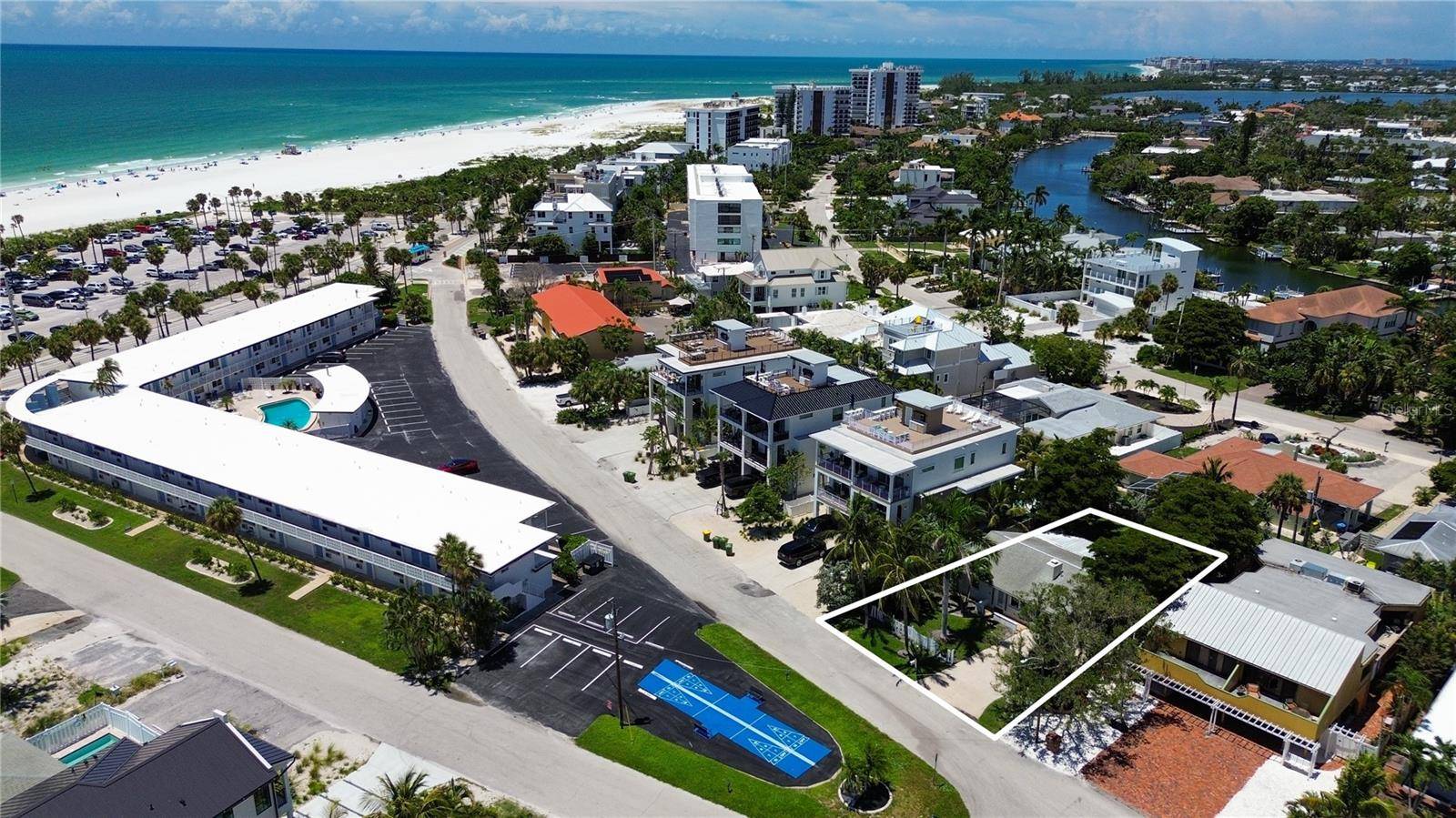 Sarasota, FL 34236,165 TYLER DR