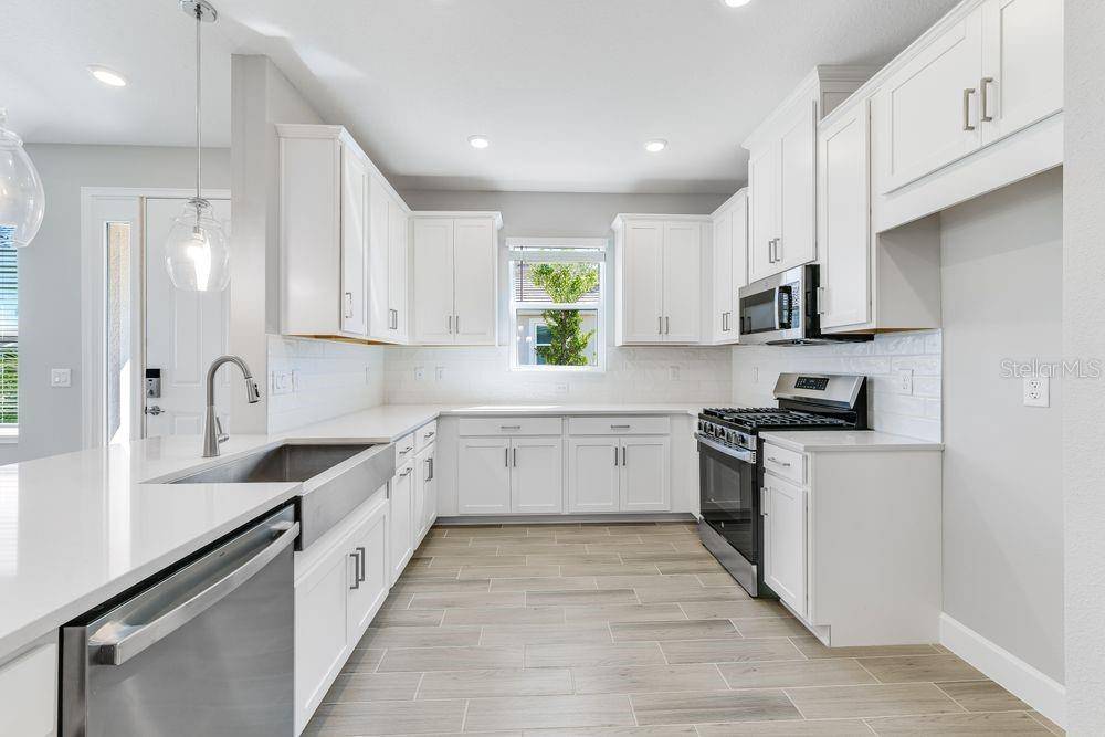 Sarasota, FL 34241,7778 WANING MOON WAY