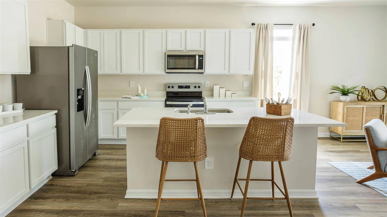 Largo, FL 33774,11803 DAVIS DR