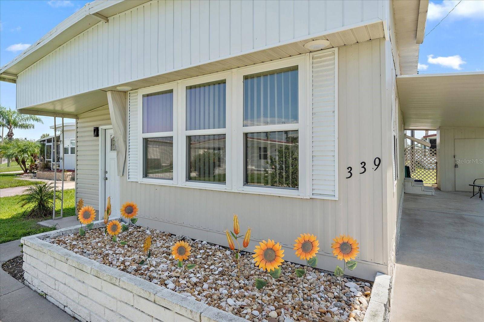 Palmetto, FL 34221,339 PEACE MNR