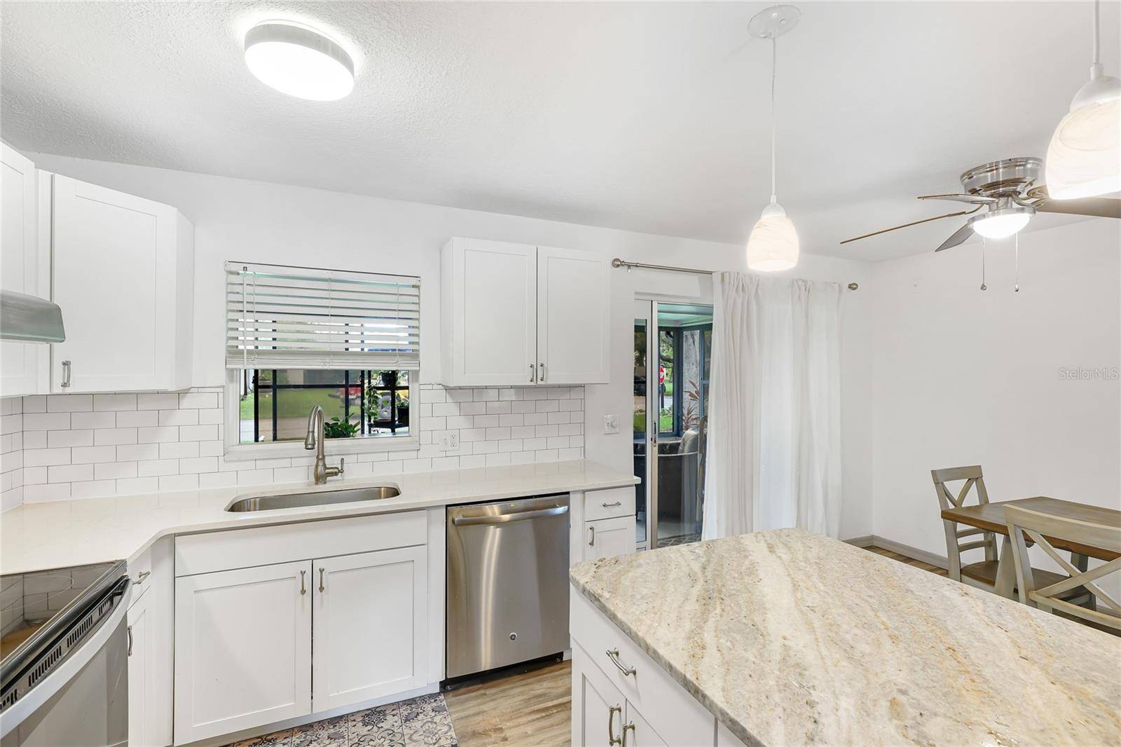 Sarasota, FL 34237,3364 RAMBLEWOOD WAY