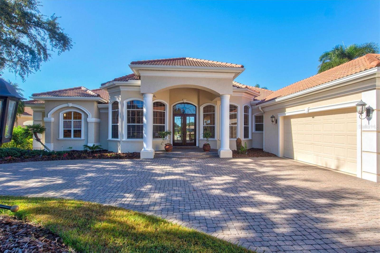 University Park, FL 34201,8168 COLLINGWOOD CT