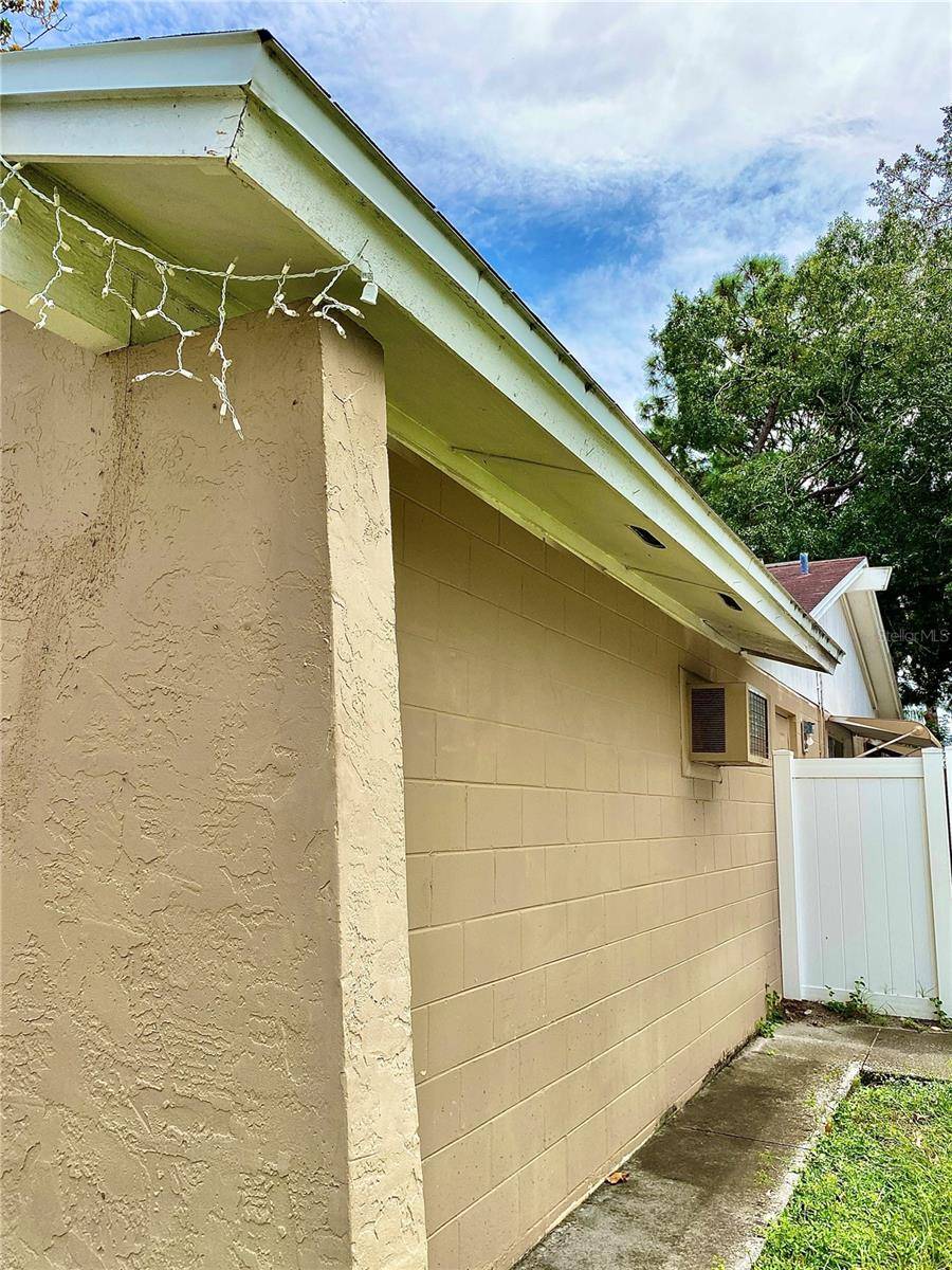 Tampa, FL 33634,7516 BROOKHAVEN CT
