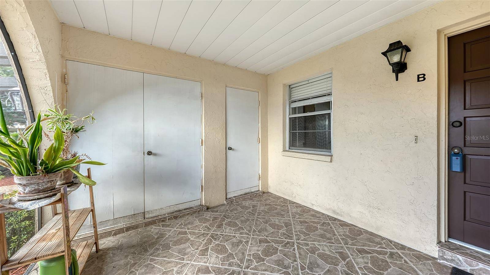 Nokomis, FL 34275,215 RUBENS DR #B