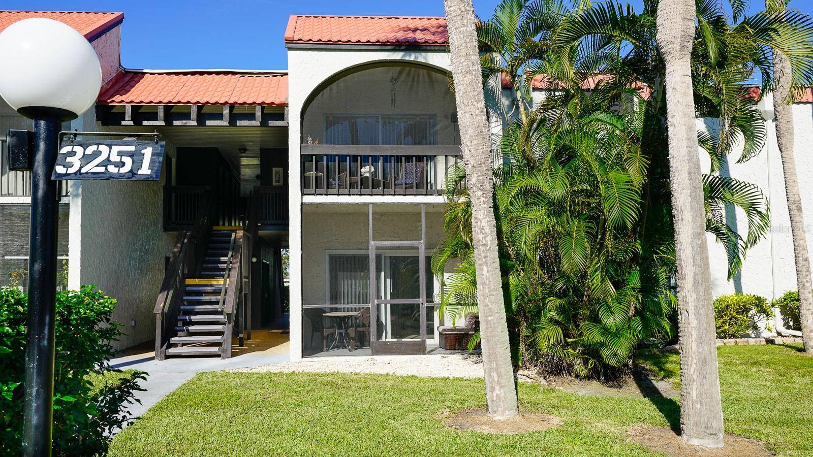 Sarasota, FL 34232,3251 BENEVA RD #101