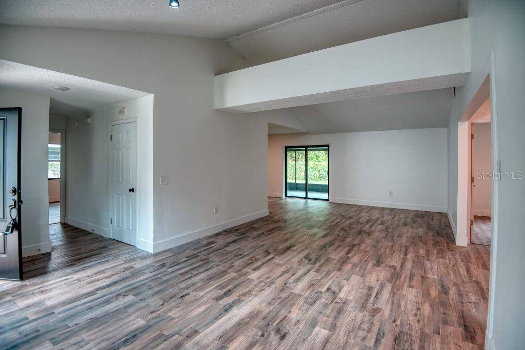 Kissimmee, FL 34758,646 MILAN DR