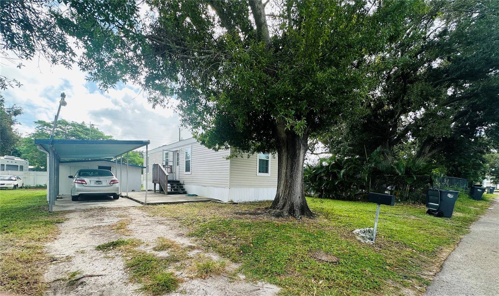 Bradenton, FL 34205,2909 18TH ST W