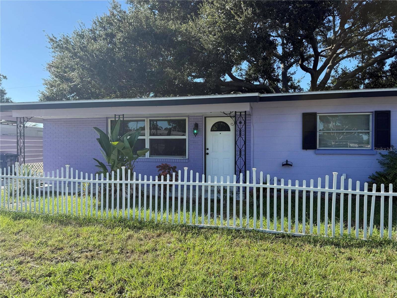 Sarasota, FL 34232,3708 LALANI BLVD