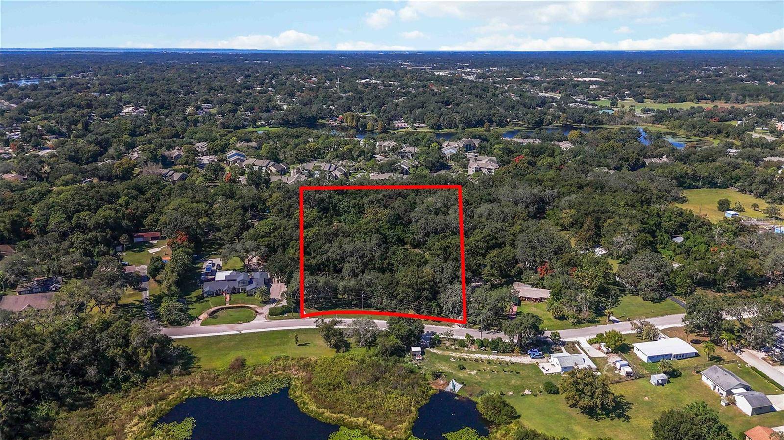 Altamonte Springs, FL 32714,472 FOREST LAKE DR