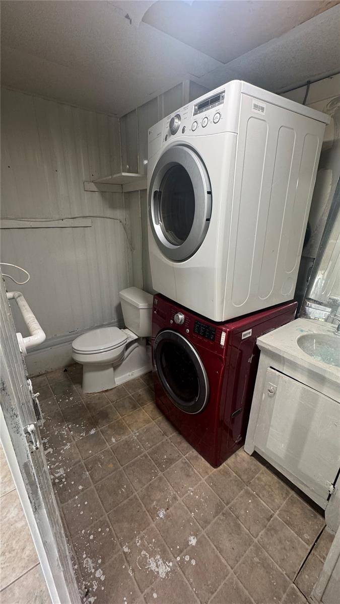 Bradenton, FL 34207,1107 51ST AVE W