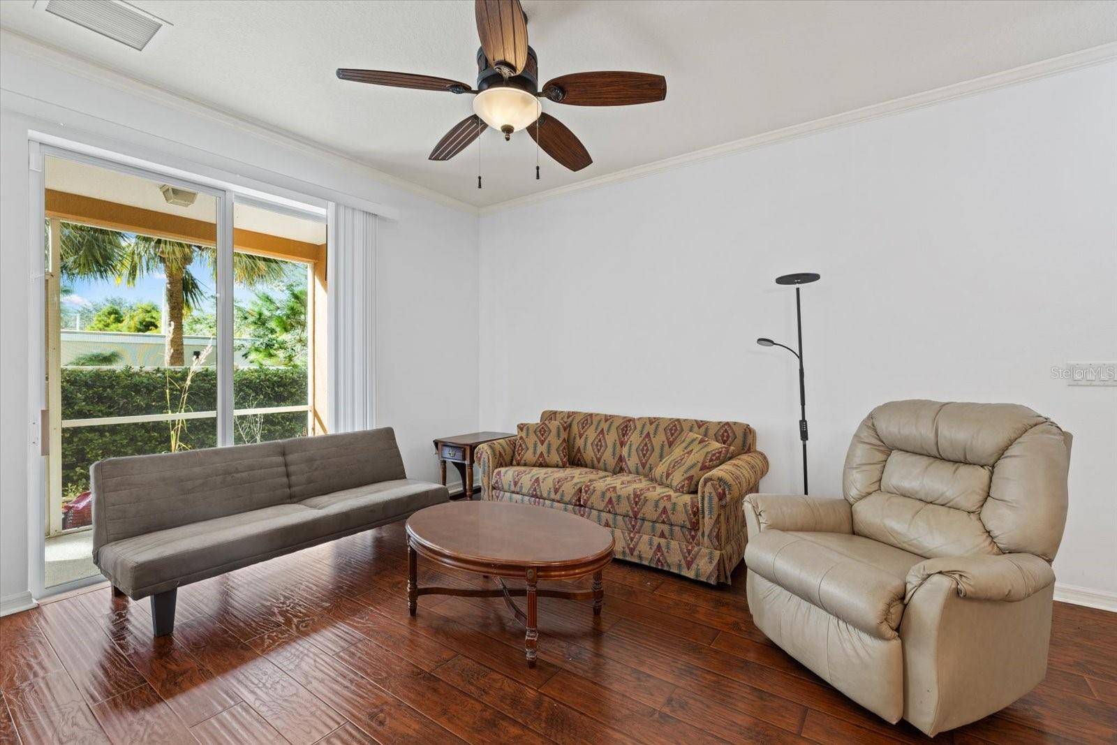 Sarasota, FL 34233,8031 LIMESTONE LN #16-106