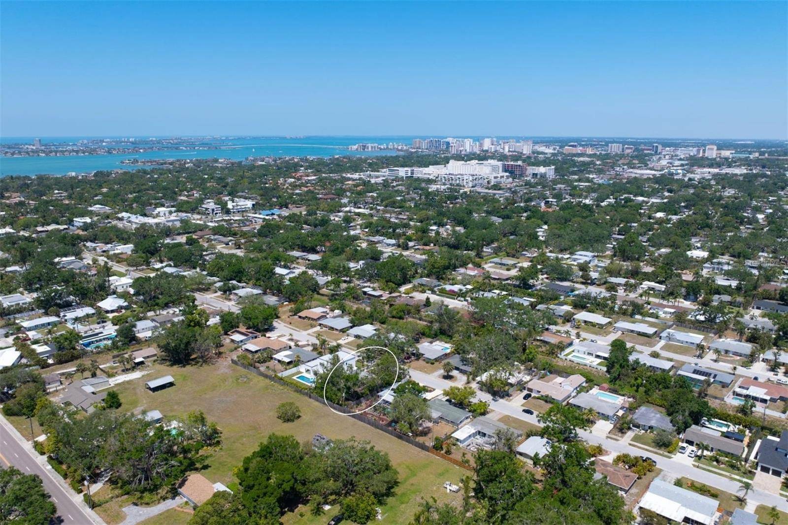 Sarasota, FL 34239,2232 GROVE ST